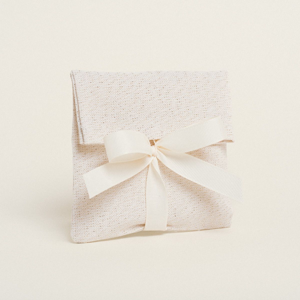 Beauty Home ΠΟΥΓΚΙ ΜΕ ΚΟΡΔΕΛΑ 12 x 17 cm ΕΚΡΟΥ ΧΡΥΣΟ LUREX - Image 2