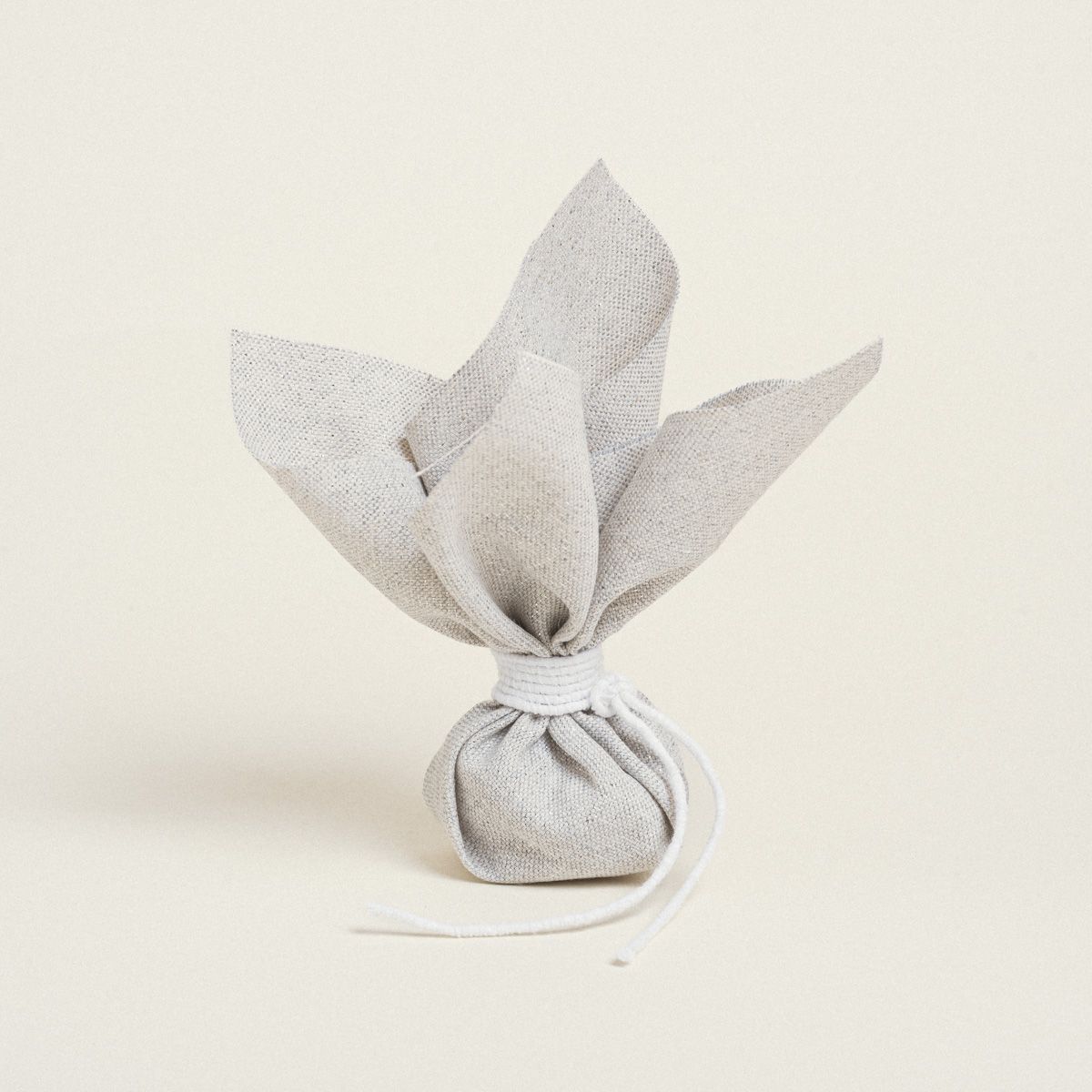 Beauty Home ΜΑΝΤΗΛΙ 27 x 27 cm ΓΚΡΙ ΑΣΗΜΙ LUREX - Image 2