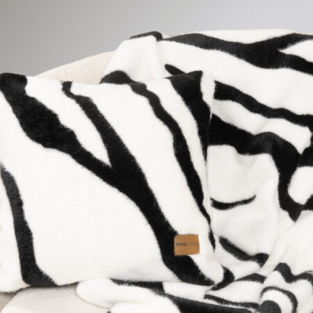 Διακοσμητική Μαξιλαροθήκη 45x45 - Sebra White