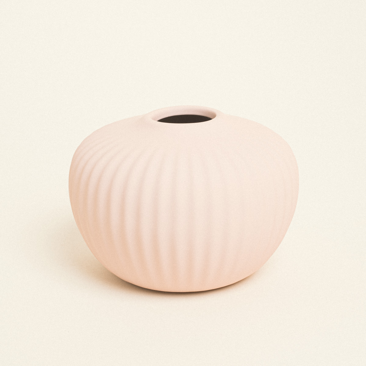Beauty Home Ματ Κεραμικό Βάζο 15 cm x 11 cm - Image 13
