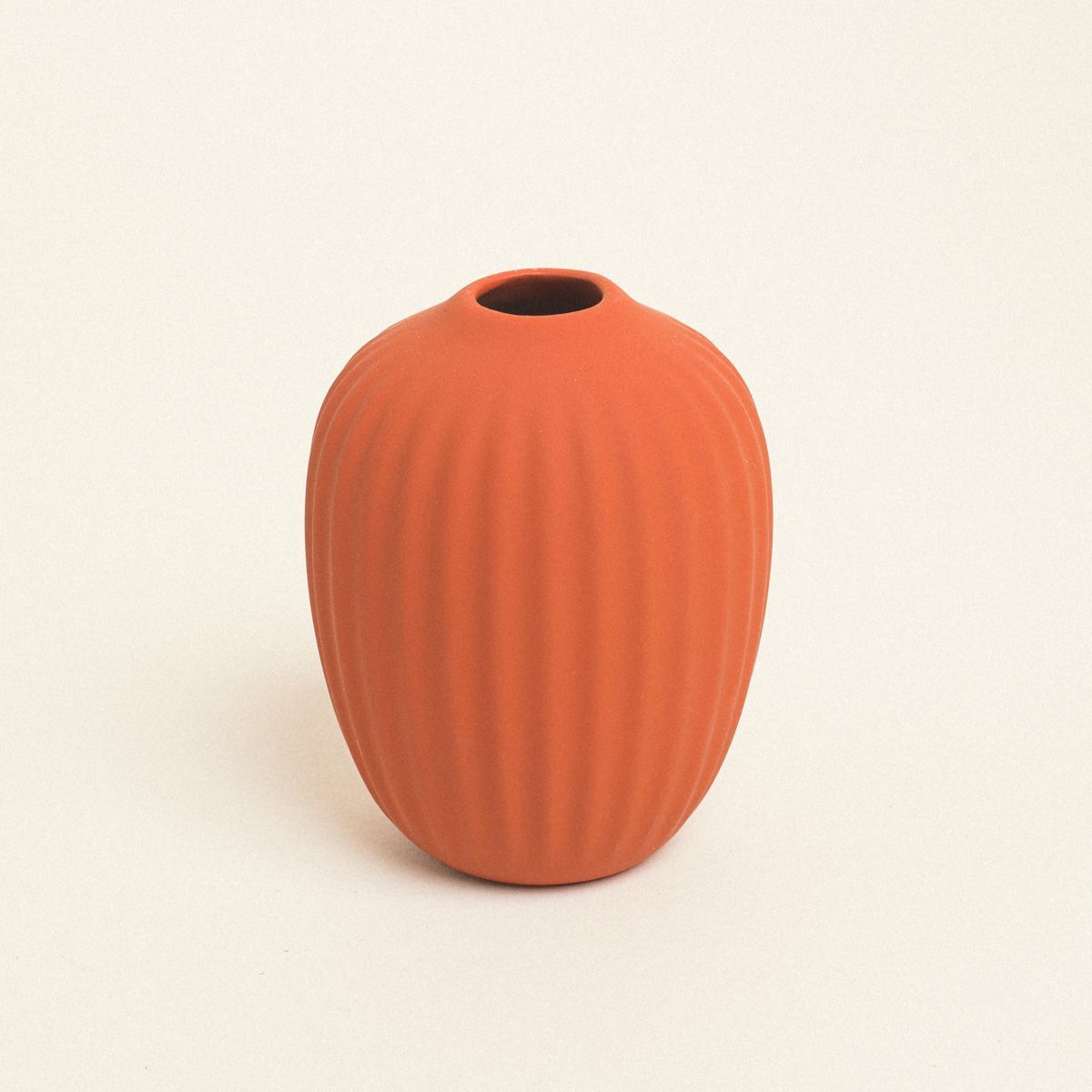 Beauty Home Ματ Κεραμικό Βάζο 8 cm x 10 cm - Image 6