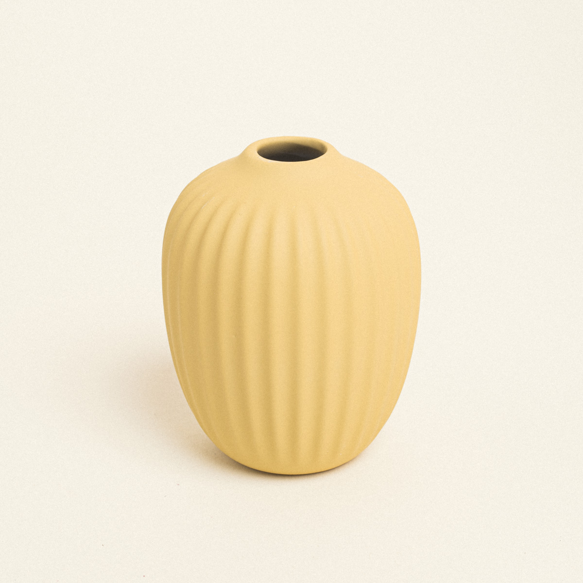 Beauty Home Ματ Κεραμικό Βάζο 8 cm x 10 cm - Image 9