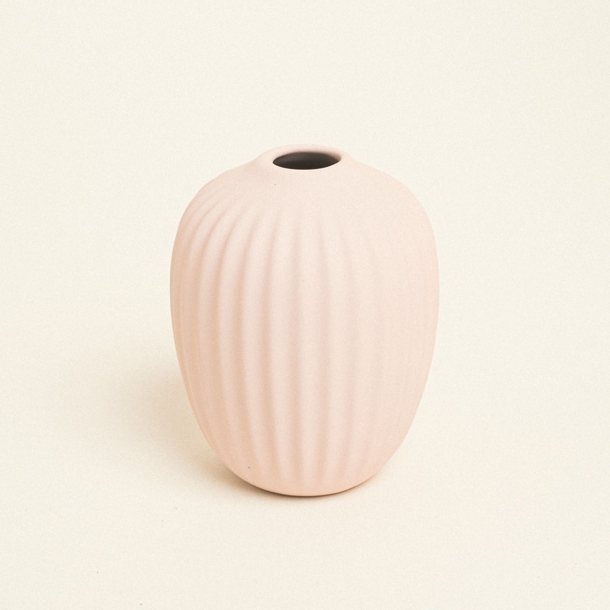 Beauty Home Ματ Κεραμικό Βάζο 8 cm x 10 cm - Image 4