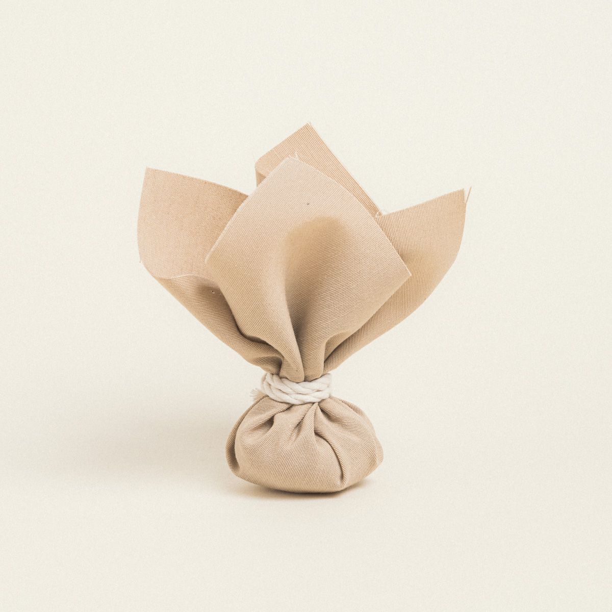Beauty Home ΜΑΝΤΗΛΙ 27 x 27 cm ΜΠΕΖ - Image 2
