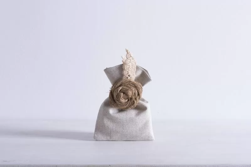 Beauty Home ΠΟΥΓΚΙ ΓΚΡΙ ΑΣΗΜΙ LUREX 12 x 17 cm - Image 2