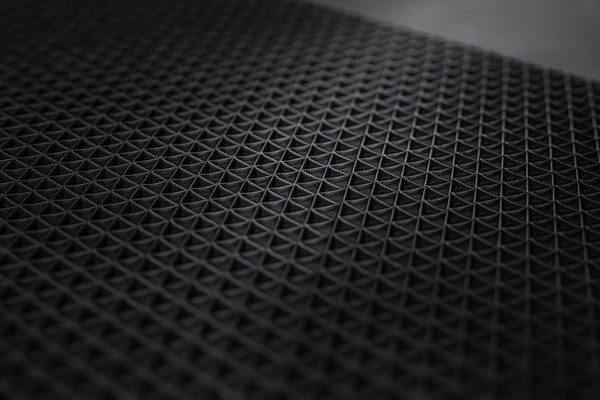 ΠΛΑΣΤΙΚΟ ΔΑΠΕΔΟ ZIGZAG ΜΑΤ 8mm BLACK 1.20Μ NewPlan - Image 3